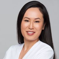 Lucy Chen, membro do conselho de revisão da nossa página, foto da cabeça