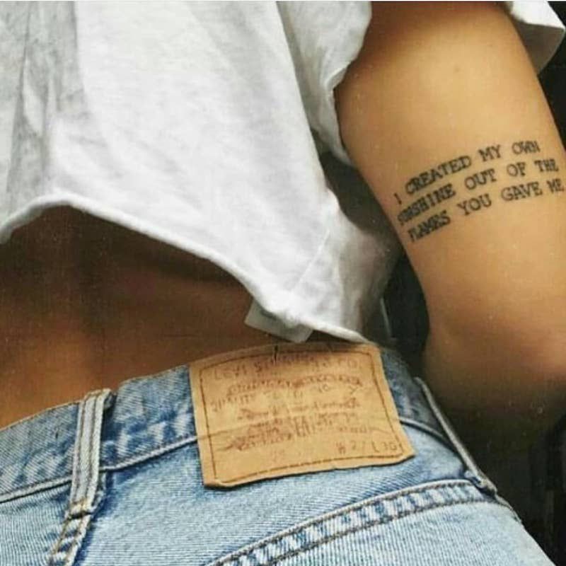 Tatuagem no texto do braço