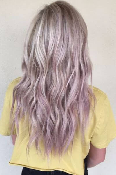 Sombrio rosa para cabelos prateados