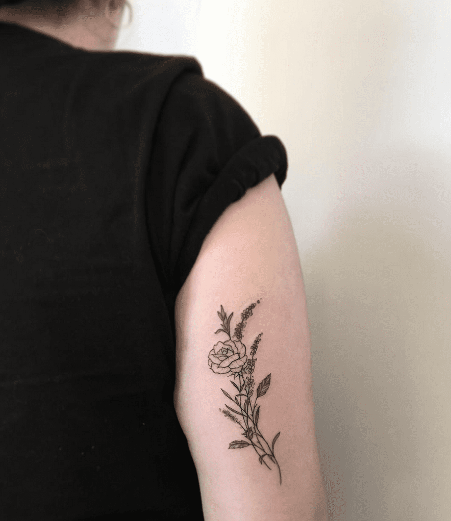 Tattoo Bouquet de rosas na parte de trás do braço