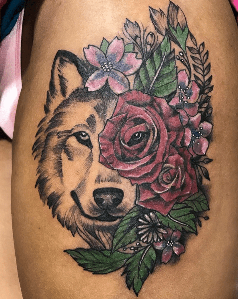 Rosas e lobos no braço