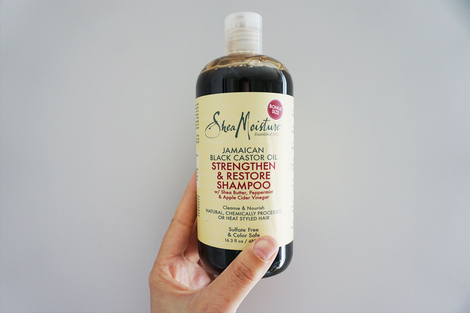 SheaMoisture Jamaican Black Castor Oil fortalen & amp; Restaure shampoo