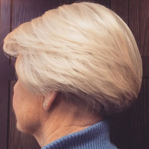 Corda de corte de cabelo para mulheres idosas