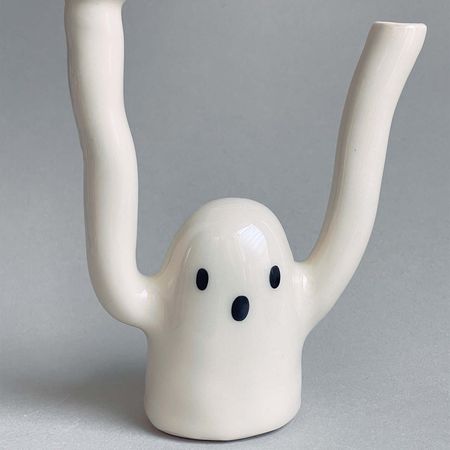 Tubo de cerâmica fantasma