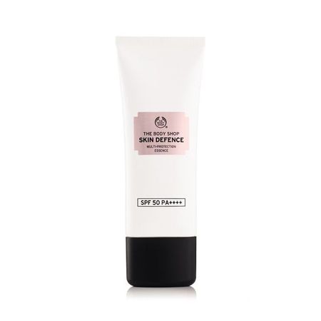 Body Shop Review: Skin Defense Multiprotection Essence SPF 50